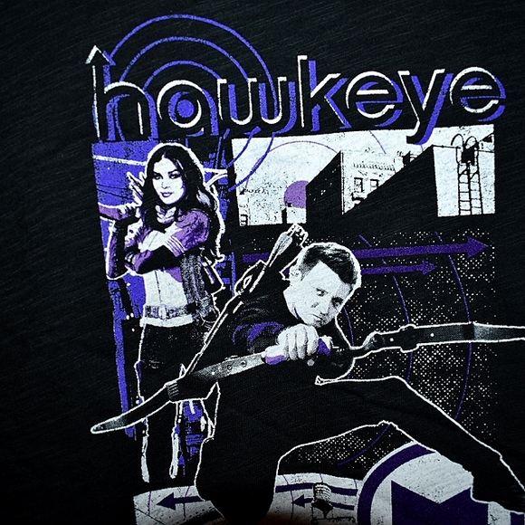 NWT Marvel AVENGERS Hawkeye kids graphic t-shirt size Youth Small/5 or 6 - Picture 2 of 5